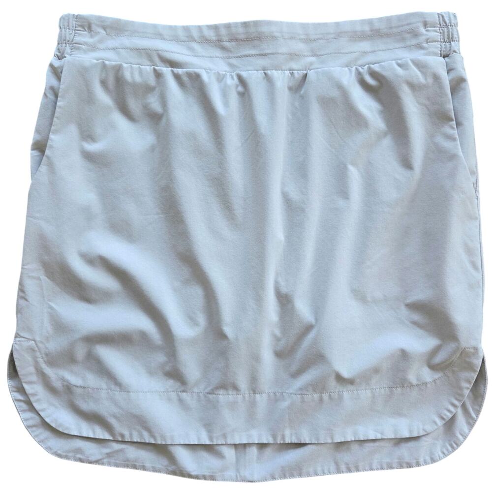 Athleta Stellar skort womans size large light gray